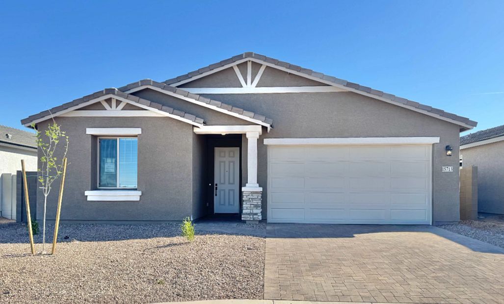 Larkspur - Stonebridge Manor: Waddell, Arizona - Ashton Woods