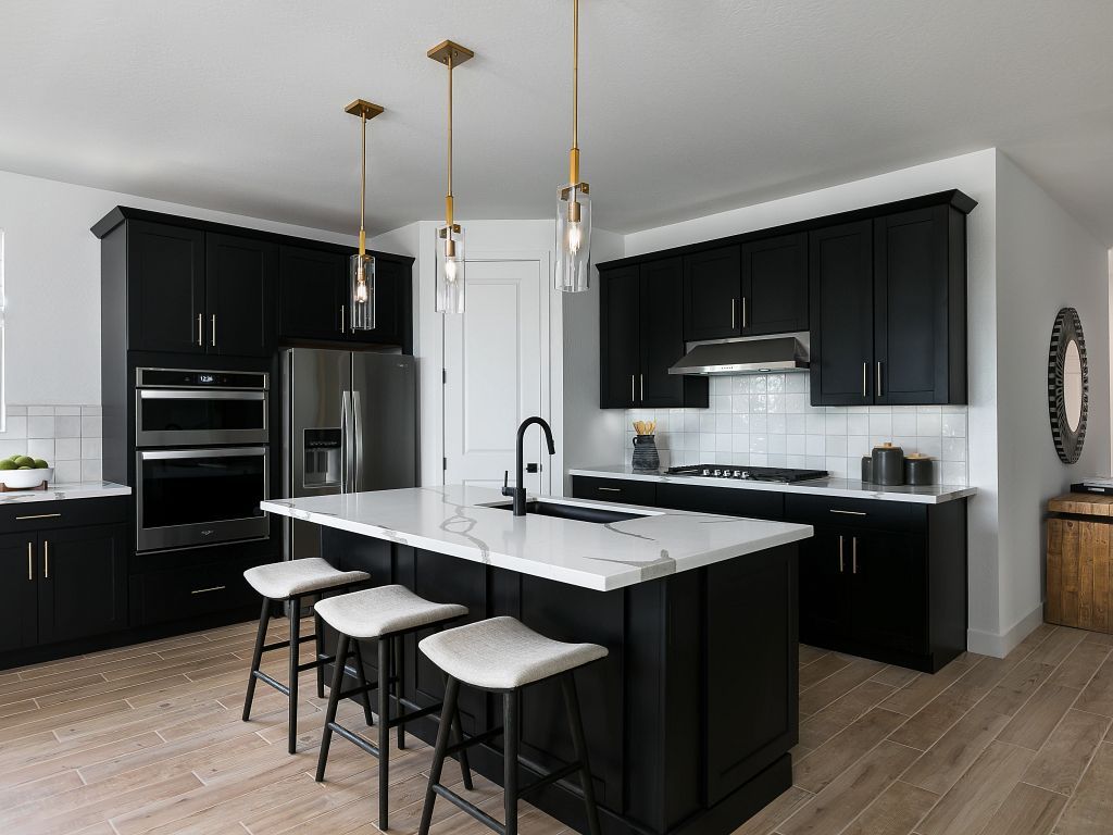 Stonebridge Manor - Opal Interior Image 2