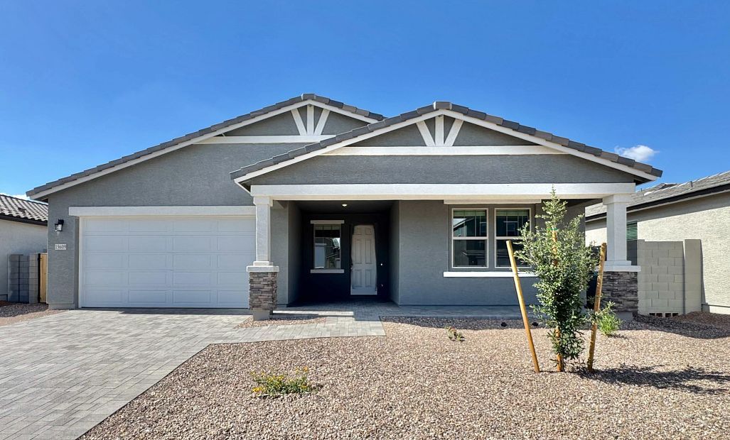 Topaz - Stonebridge Manor: Waddell, Arizona - Ashton Woods