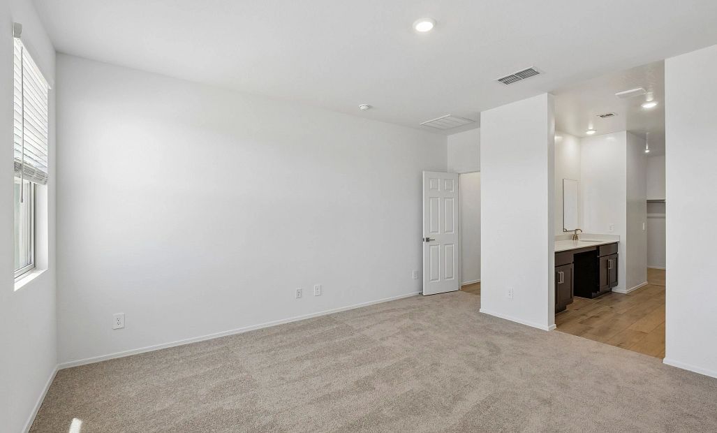 Primary suite