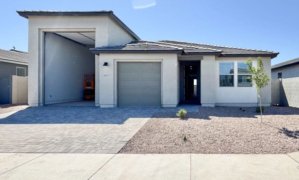 Opal RV Garage - Stonebridge Manor: Waddell, Arizona - Ashton Woods