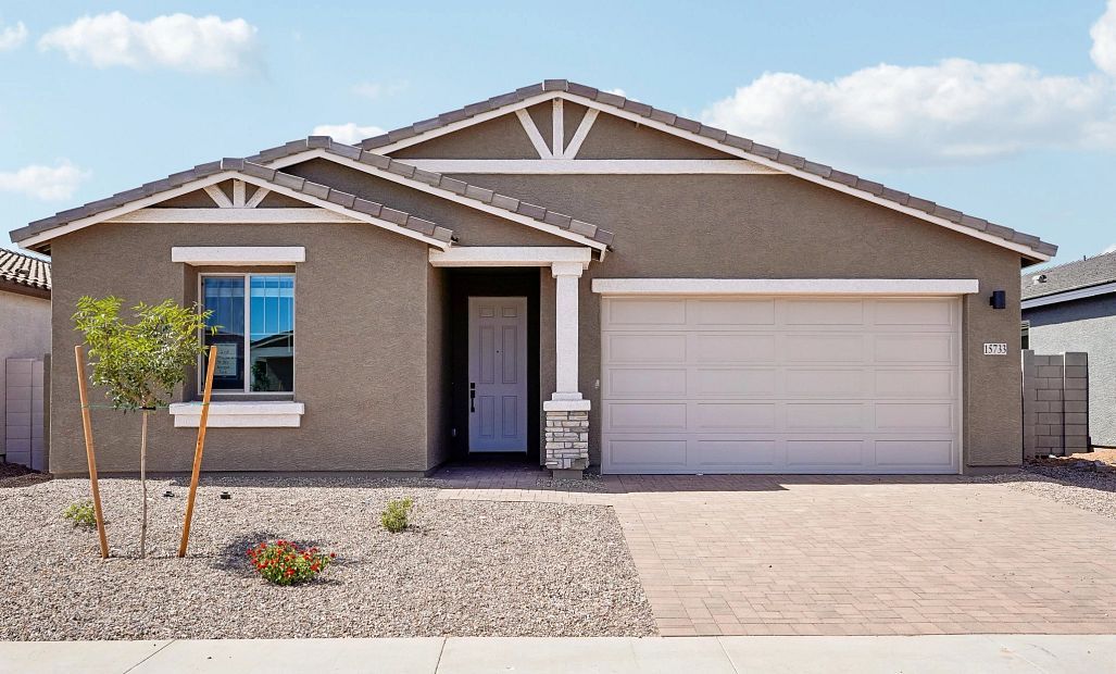 Larkspur - Stonebridge Manor: Waddell, Arizona - Ashton Woods