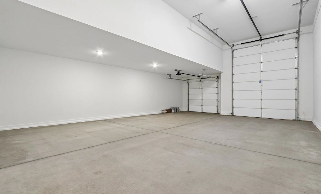 RV Garage