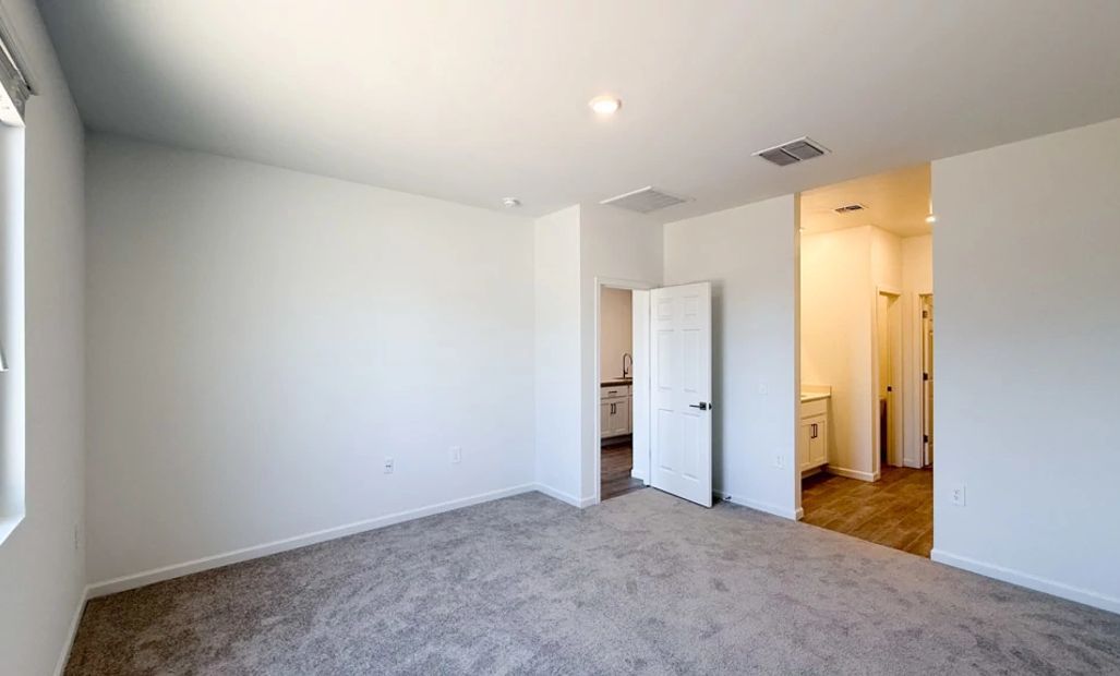 Primary suite