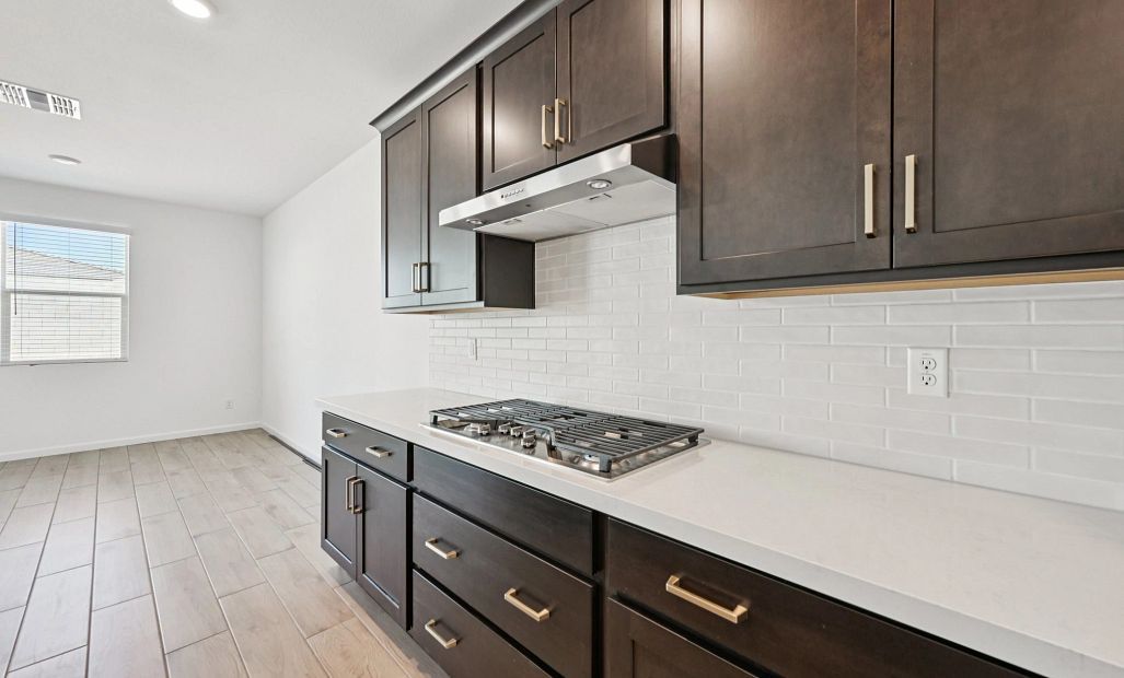 Kitchen featuring the Oxford Collection. Not actual home, finishes may vary.