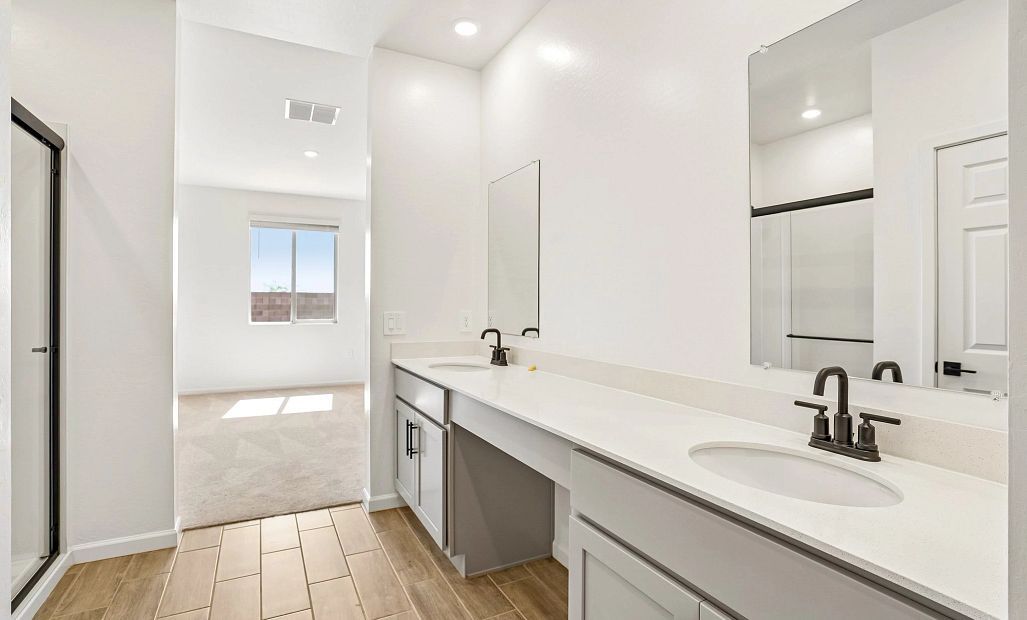 Primary suite
