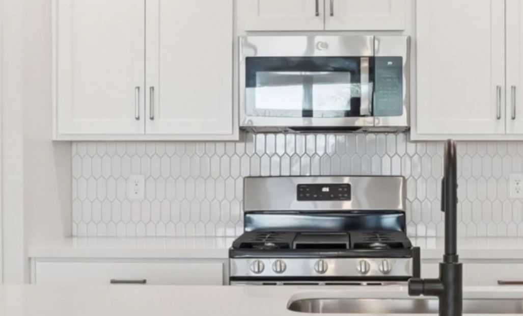 Representative images and renderings are for illustrative purposes. Actual structural options and