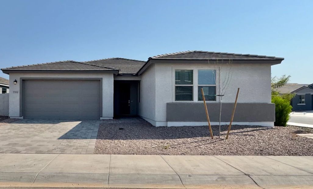 Jade - Stonebridge Manor: Waddell, Arizona - Ashton Woods