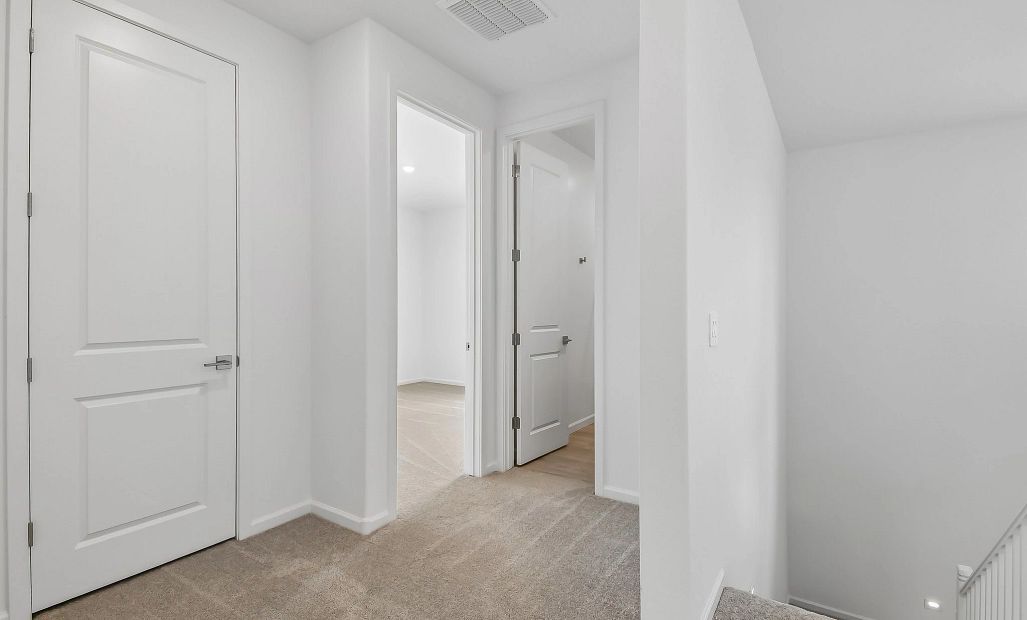 Hall to bedrooms
