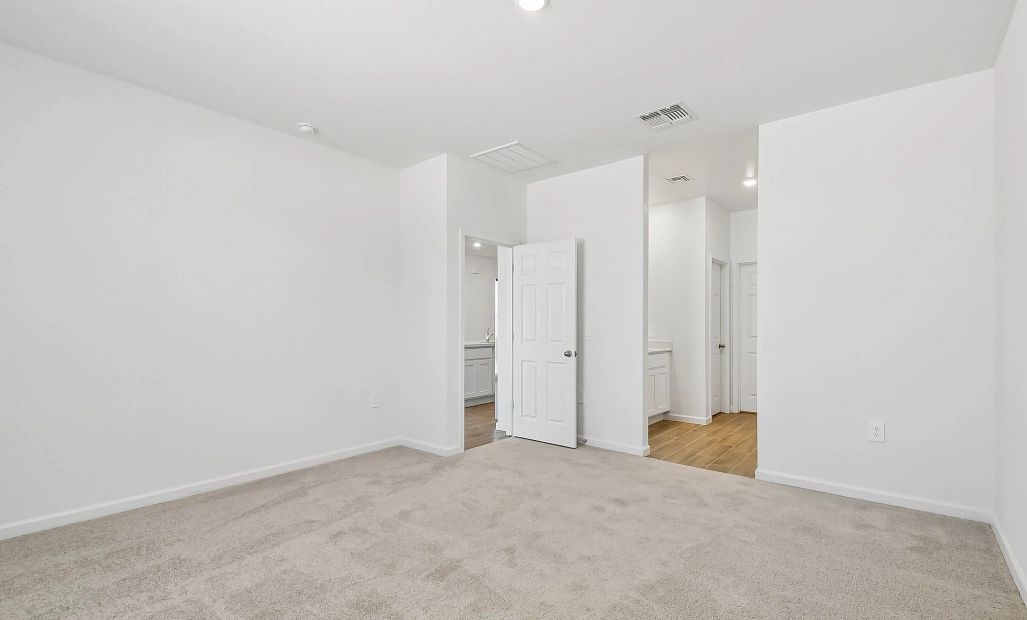 Primary suite