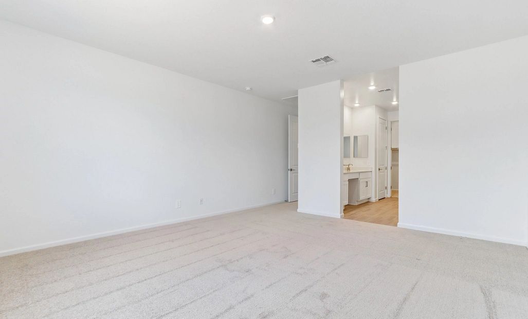 Primary suite