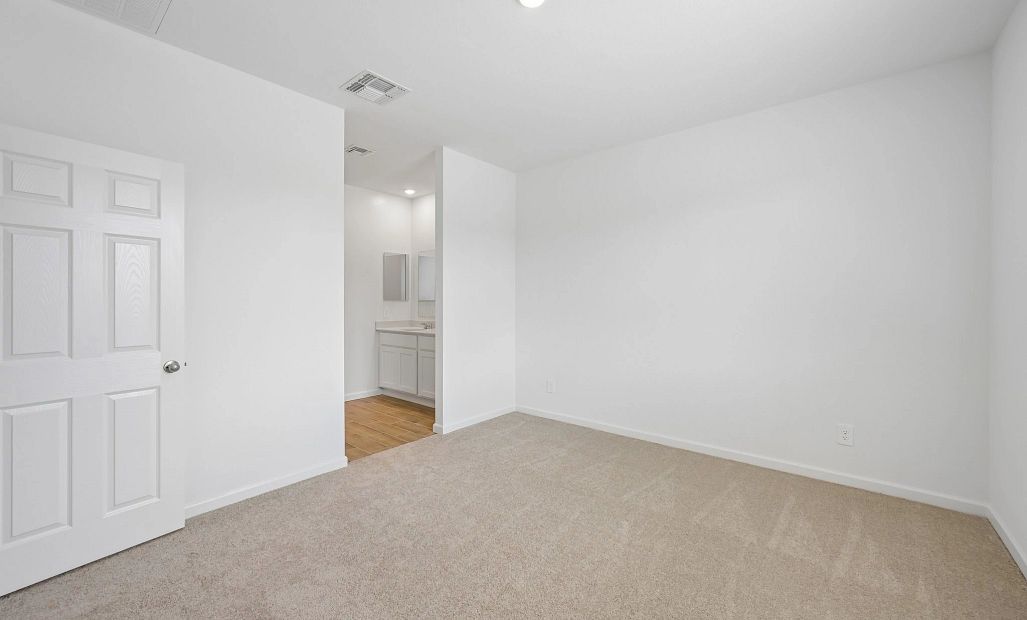 Primary suite