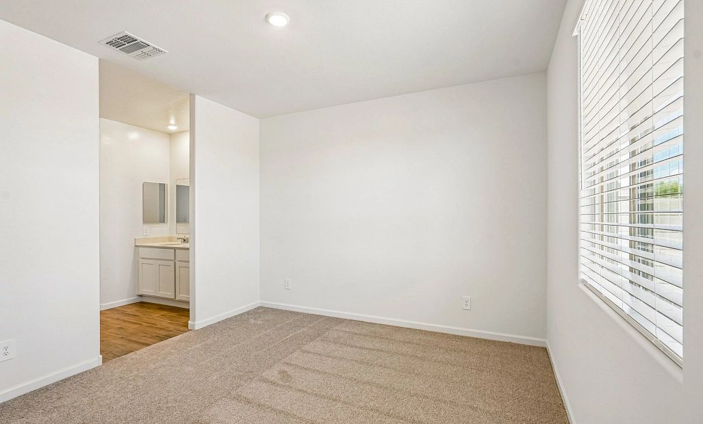 Primary suite