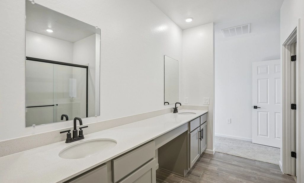 Primary bath