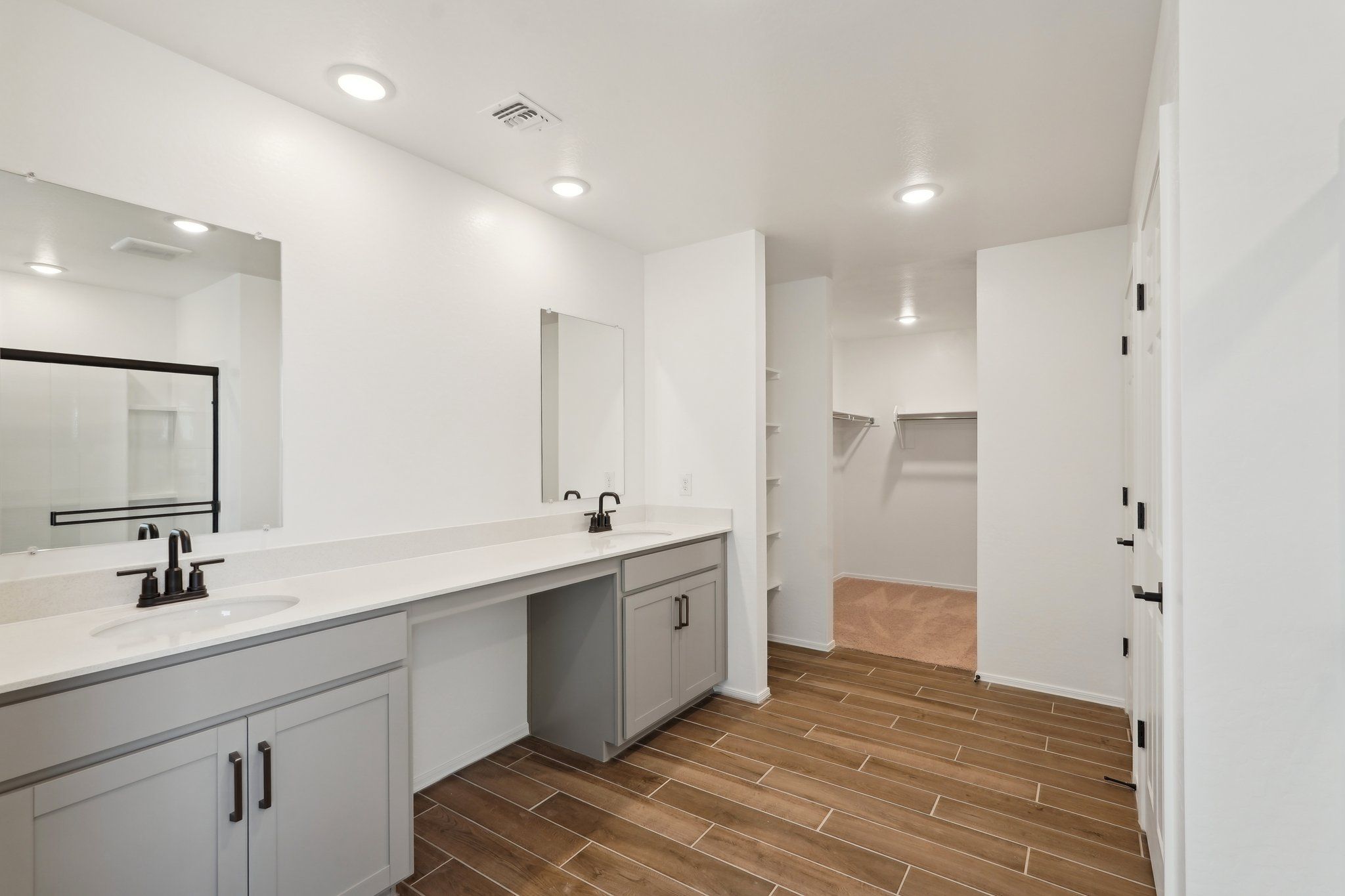 11713 North Orris Drive. Maricopa, AZ 85139