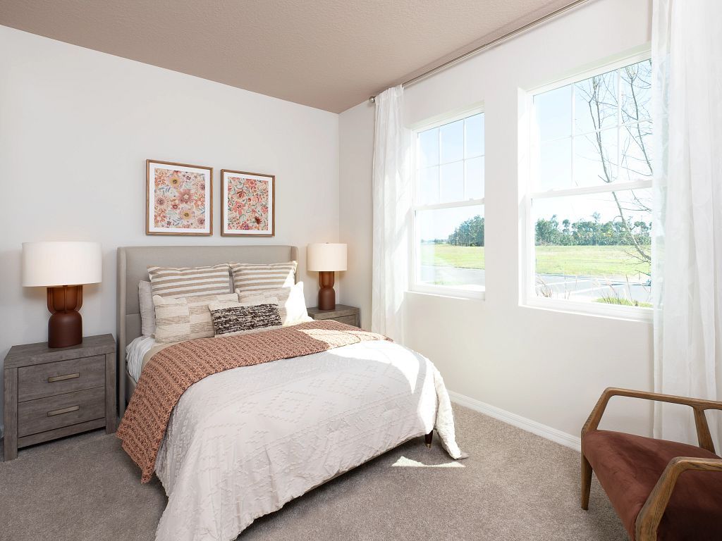 Oakfield Trails - Plant Interior Image 6