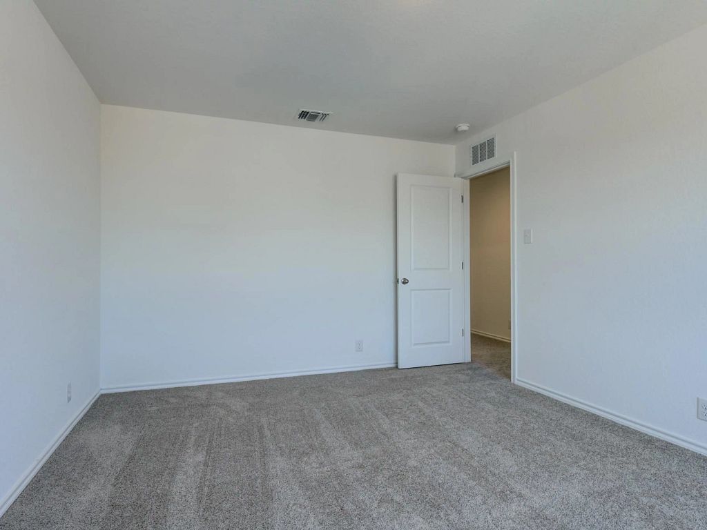 Hennersby Hollow - Dunlap Interior Image 15