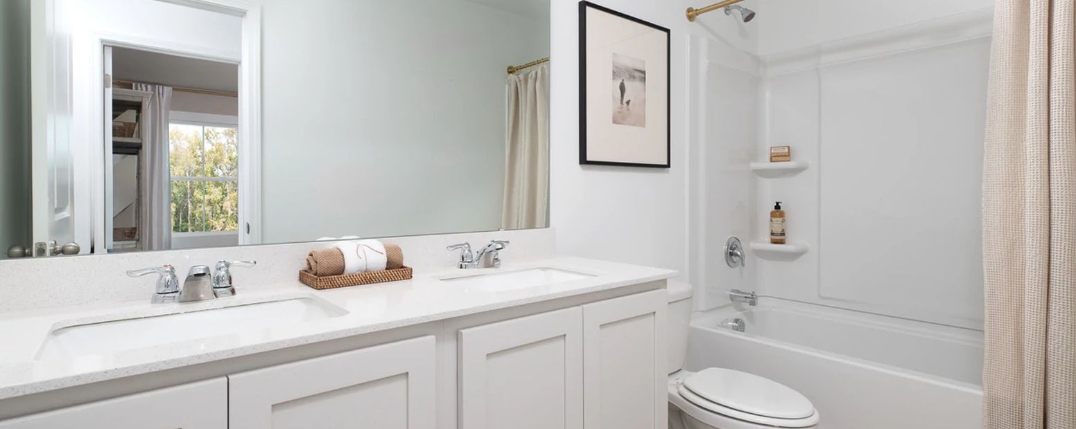 Towns at Crescent Mills by Ashton Woods | Raleigh, NC