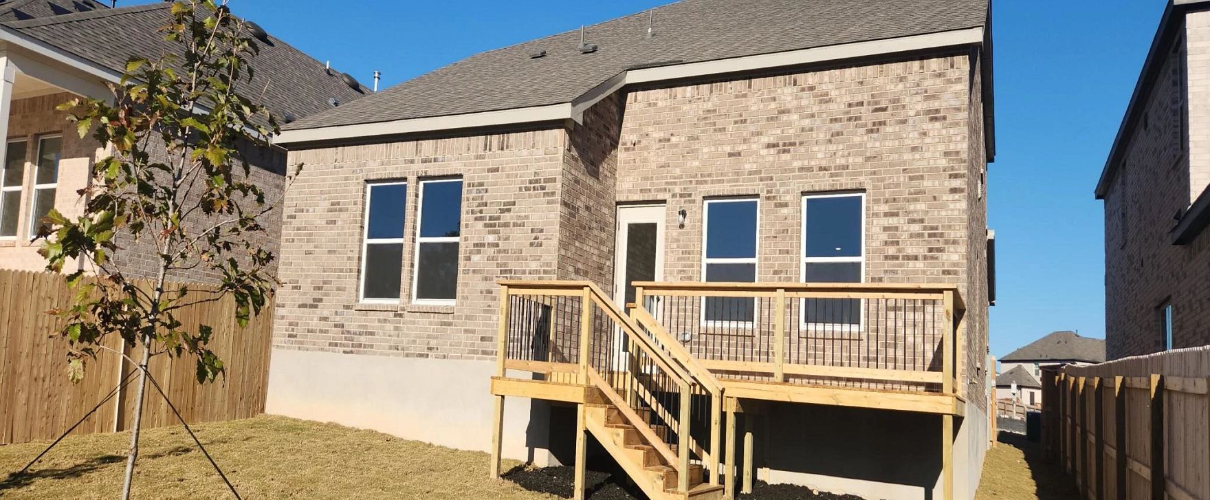 1443 Lockett Falls (Willow)