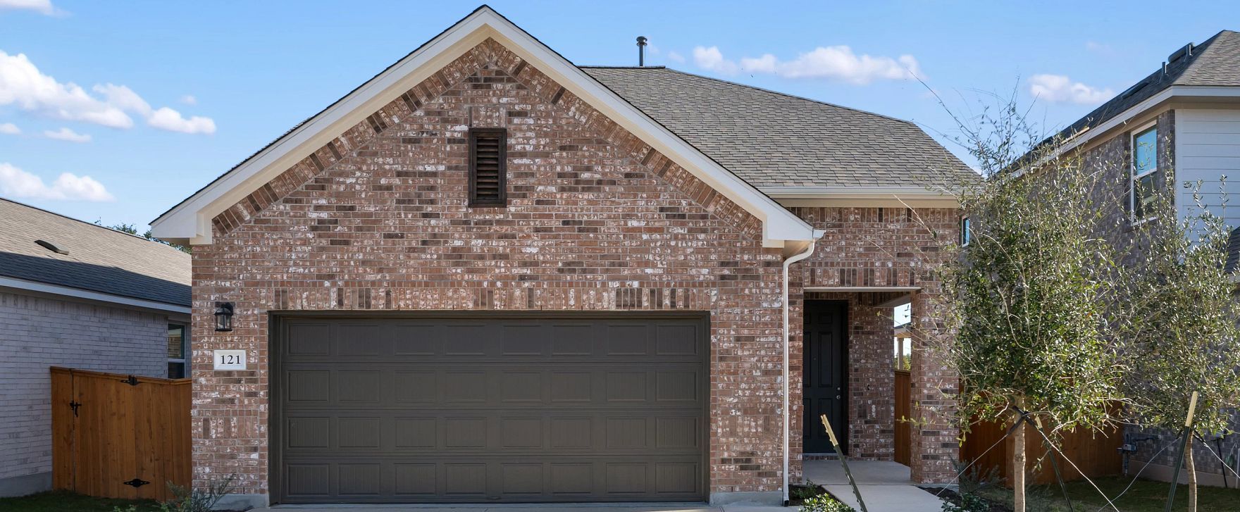 121 Baron Von Gator Drive (Ladybird)