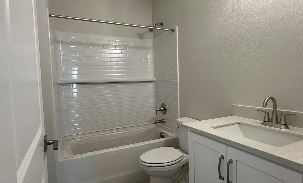 4940 Eagle Rock Dr, Wimauma, FL 33598 (Hawkins)