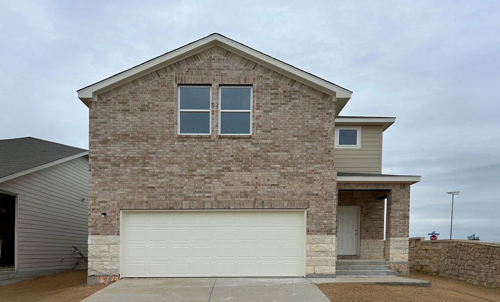 Granbury - Hennersby Hollow: San Antonio, Texas - Ashton Woods