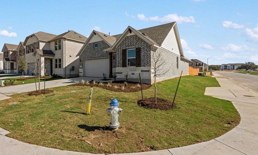 Cartwright - Berry Creek Highlands: Georgetown, Texas - Ashton Woods