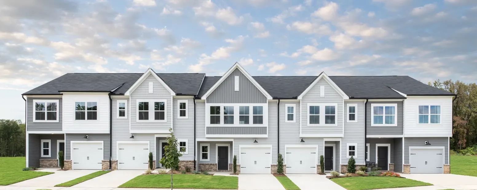 Towns at Crescent Mills by Ashton Woods | Raleigh, NC