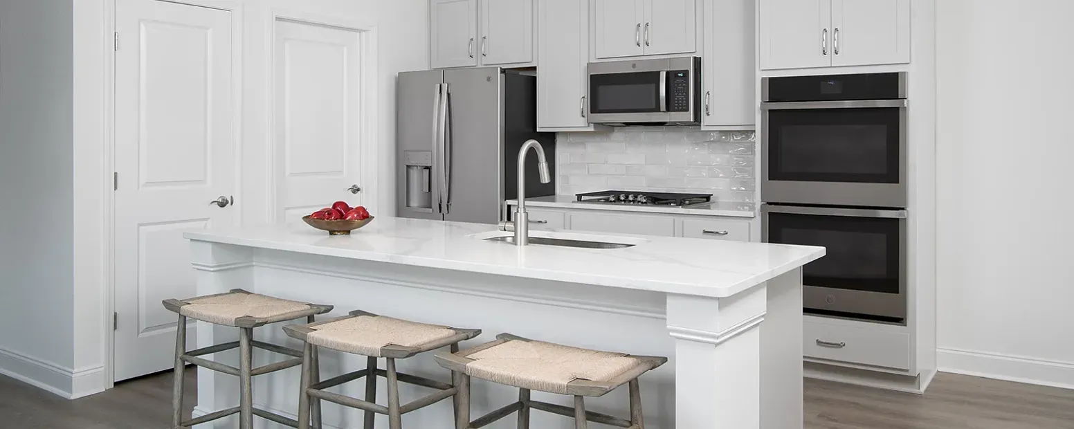 casa en Stewart's Glen | 55+ Community por Ashton Woods