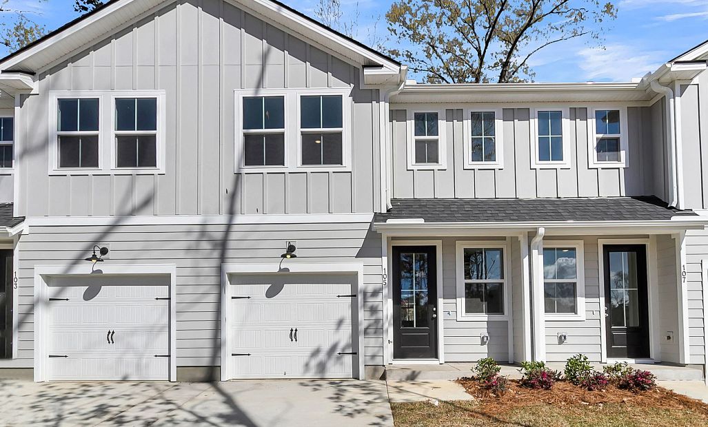 105 Berry Shoals Drive (Chartwell)