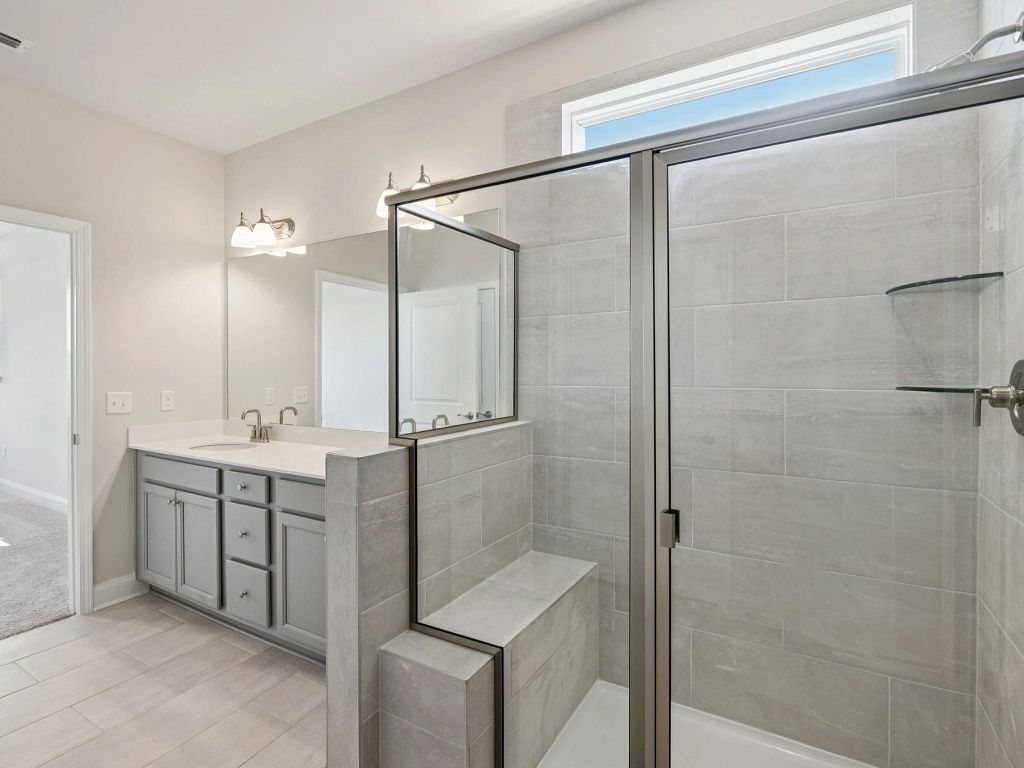 Stewart's Glen | 55+ Community - Magnolia Interior Image 8