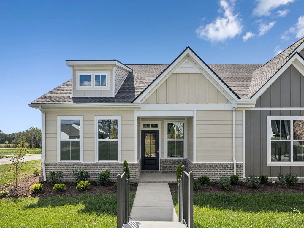 Stewart's Glen | 55+ Community - Magnolia Interior Image 12