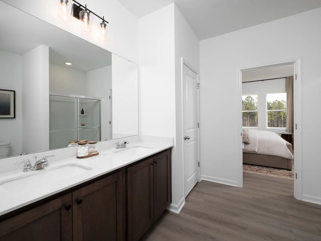 Middleton Farms - Forrest Interior Image 6