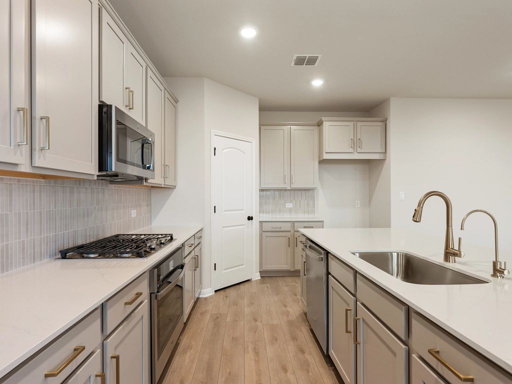 Berry Creek Highlands - Lancaster Interior Image 9