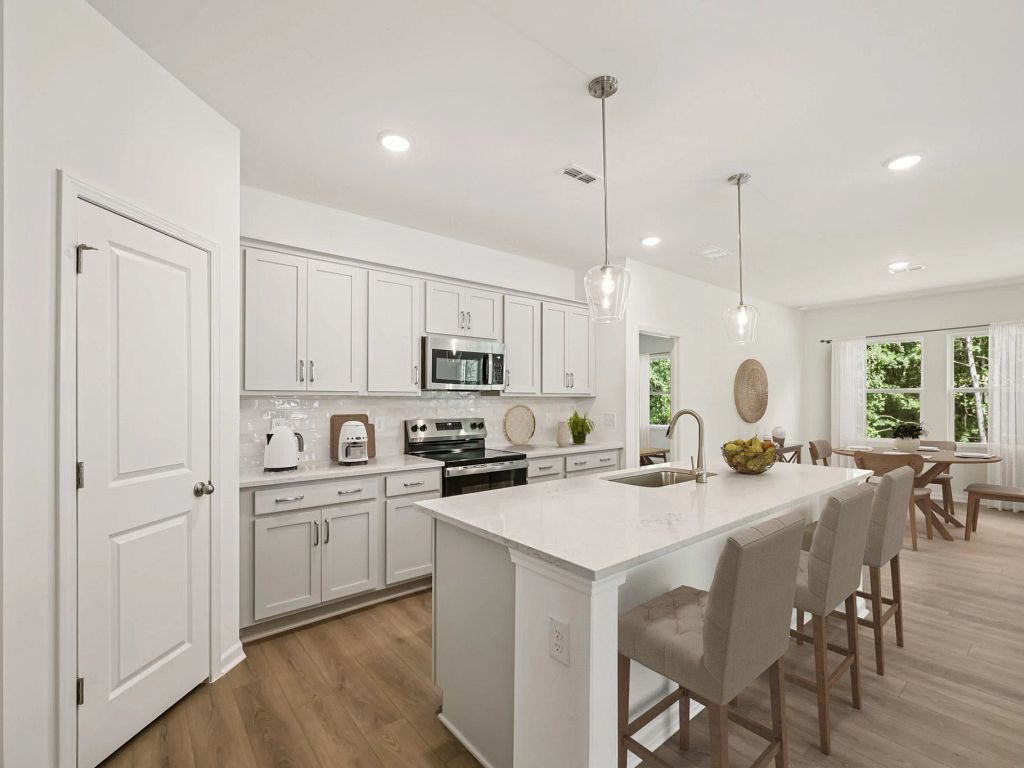Middleton Farms - Forrest Interior Image 10
