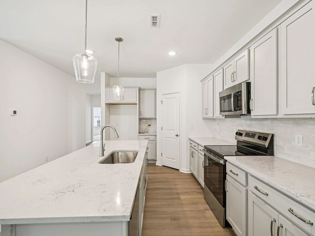 Middleton Farms - Forrest Interior Image 20