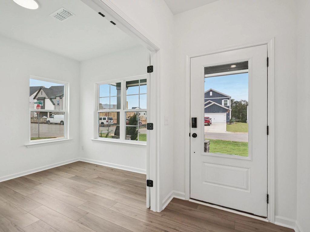 The Point - Camden Interior Image 8