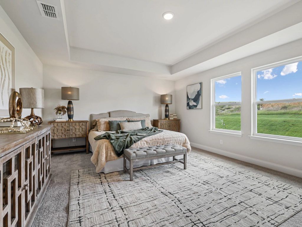 Cades Bluff - Bartlett Interior Image 13