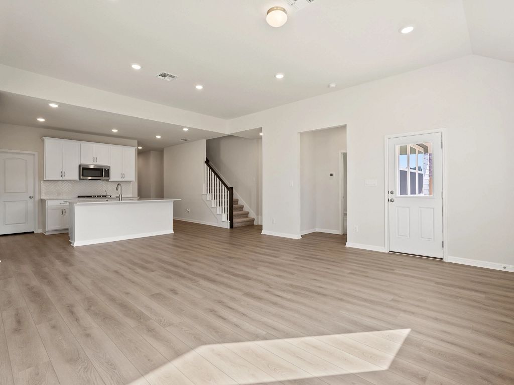 The Colony - Somerville Interior Image 20