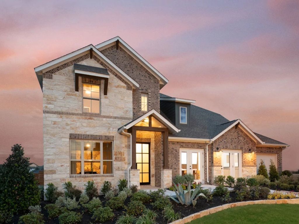 The Trails at Carmel - Westlake Interior Image 1