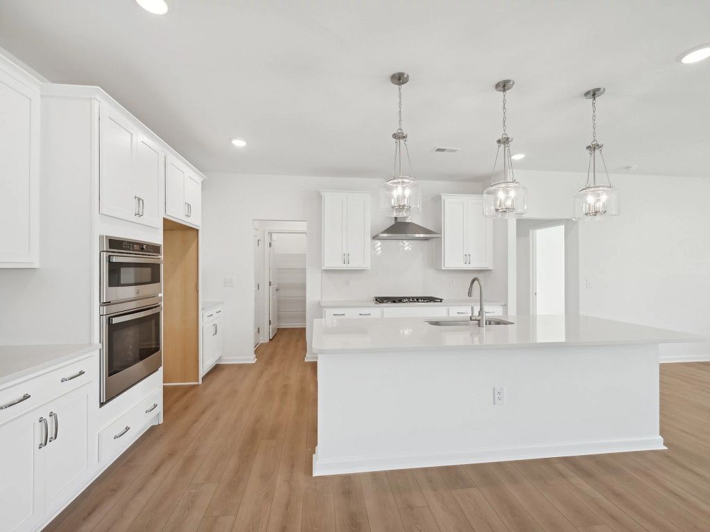 Crescent Mills - Jordan Interior Image 18
