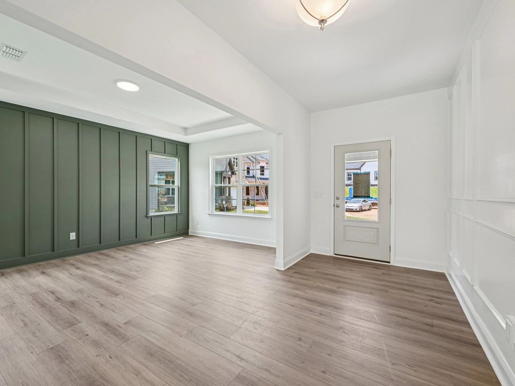 Crescent Mills - Jordan Interior Image 33