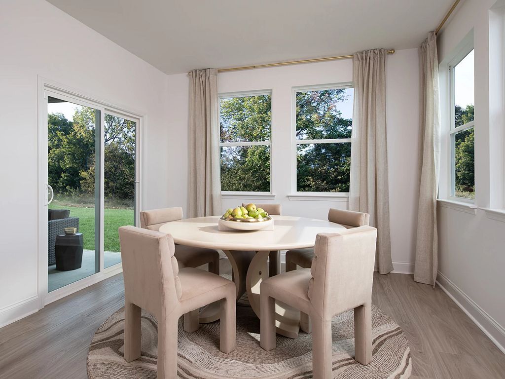 Willow Landing - Winters Interior Image 4