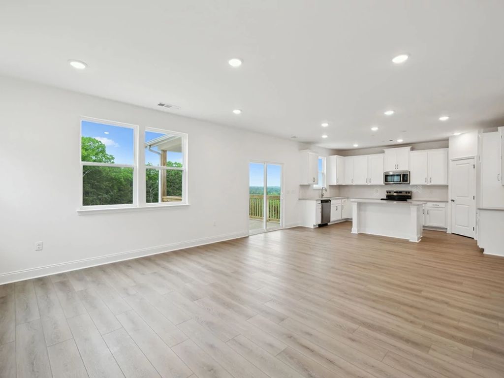Ascent at Arbor Ridge - Wyatt Interior Image 6
