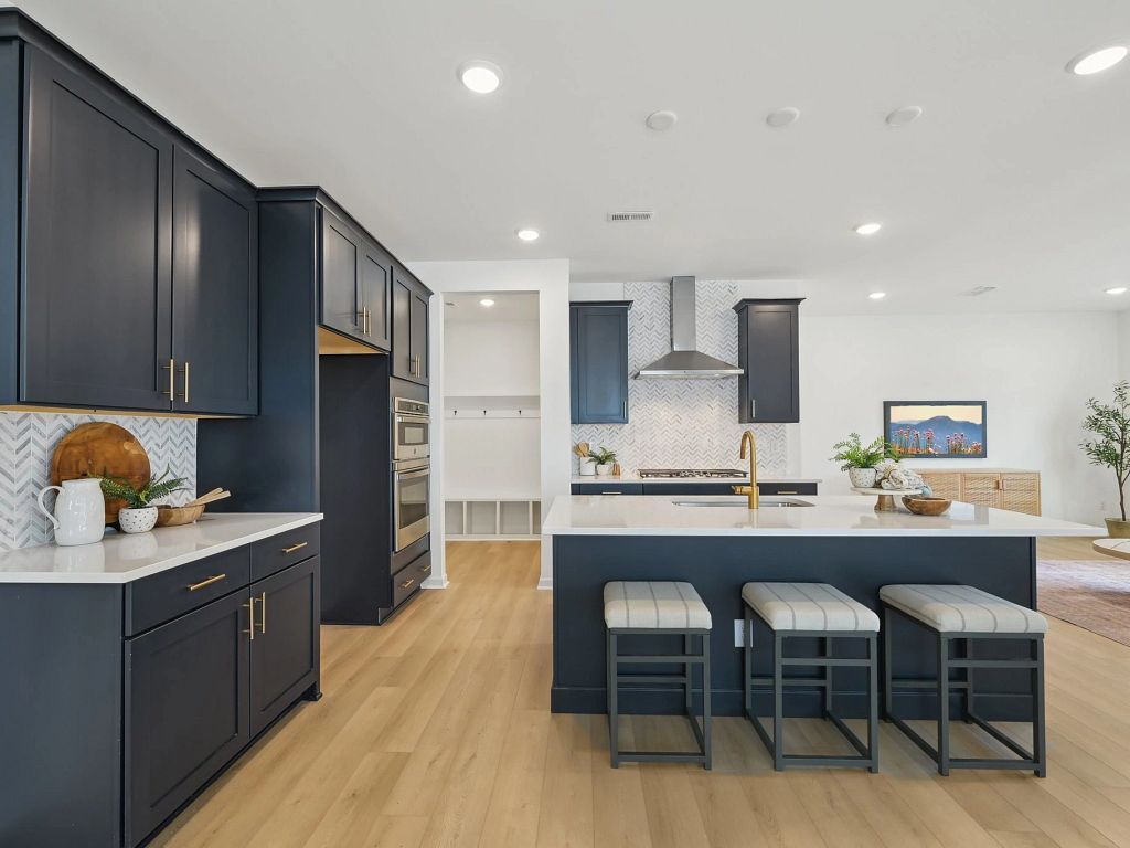 Crescent Mills - Leland Interior Image 15
