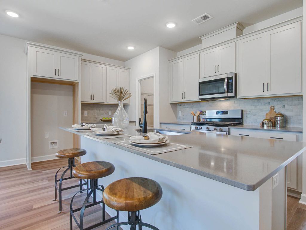 Watson Hill - Harrison Interior Image 13