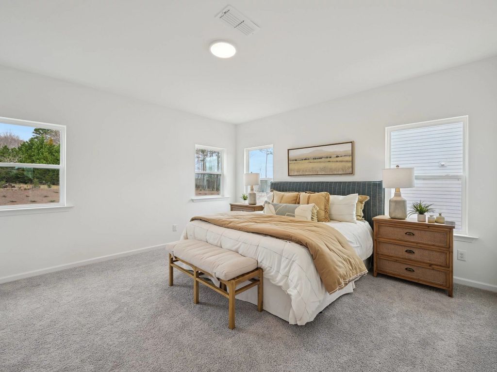 Crescent Mills - Leland Interior Image 24