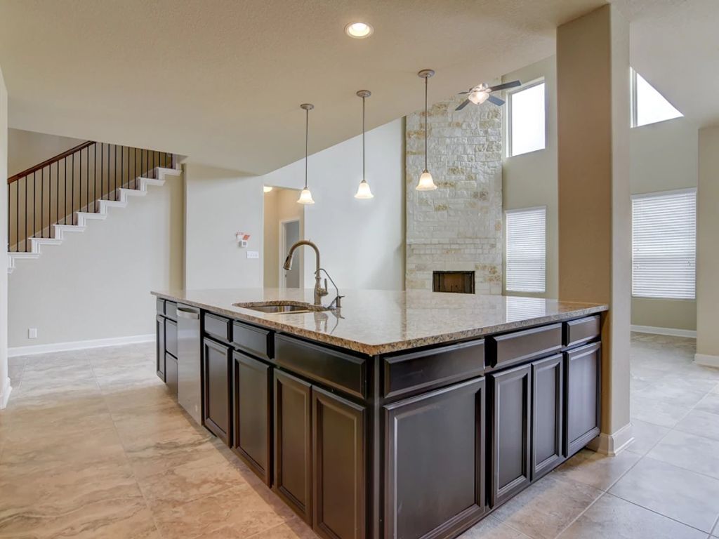 Saddlebrook Ranch - Trinity Interior Image 12