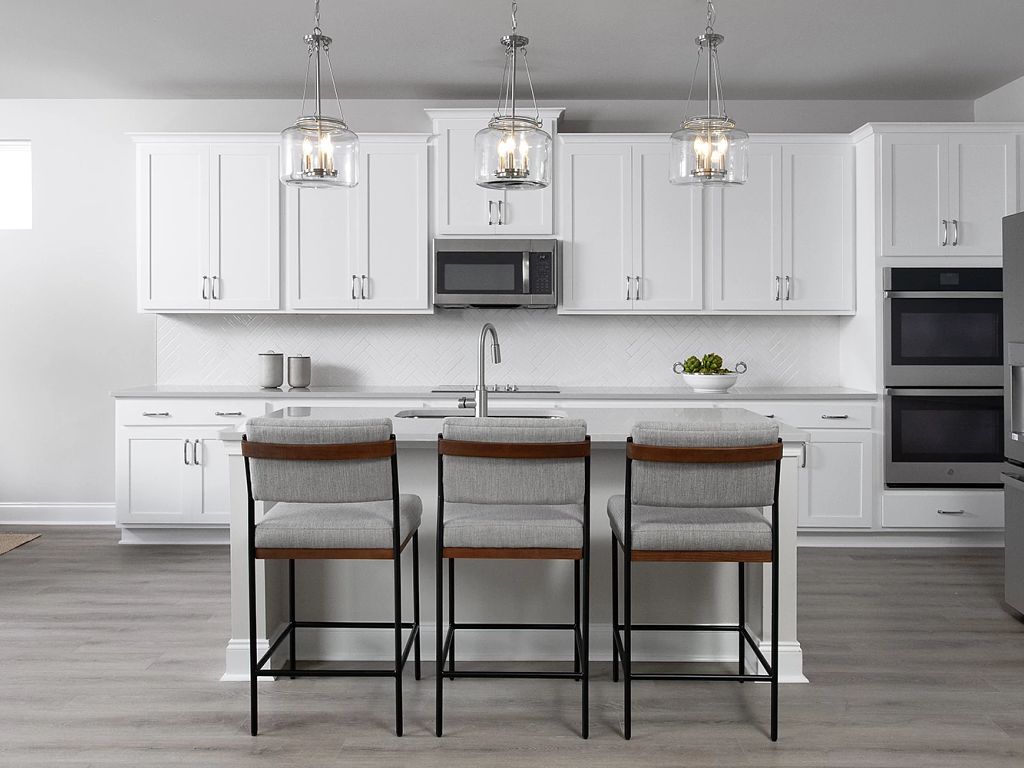 Willow Landing - Savoy Interior Image 1