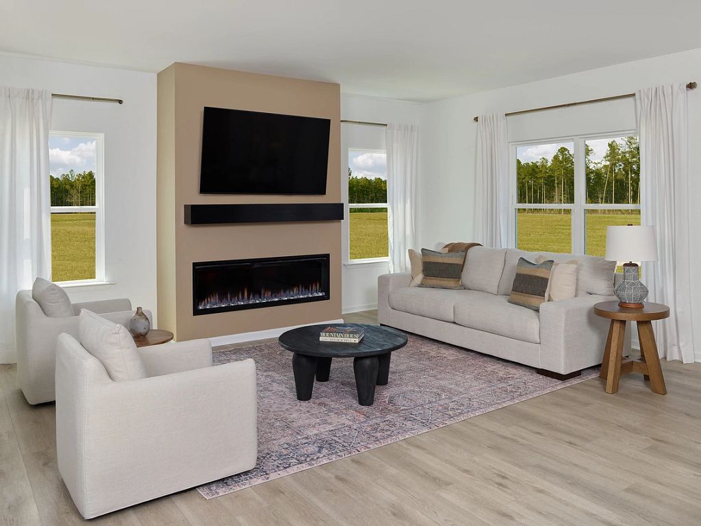 Crescent Mills - Macon Interior Image 4
